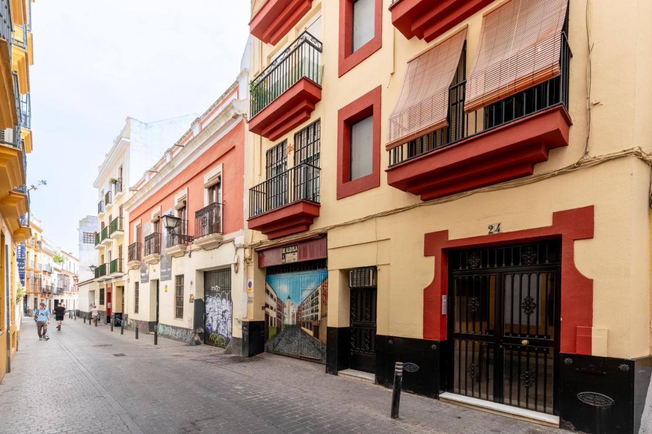 Bustos Tavera Olehousing Sevilla Exterior foto